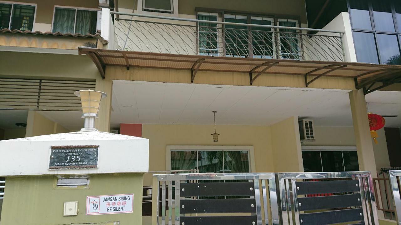 Homestay Bandar Putra Kulai Ngoại thất bức ảnh