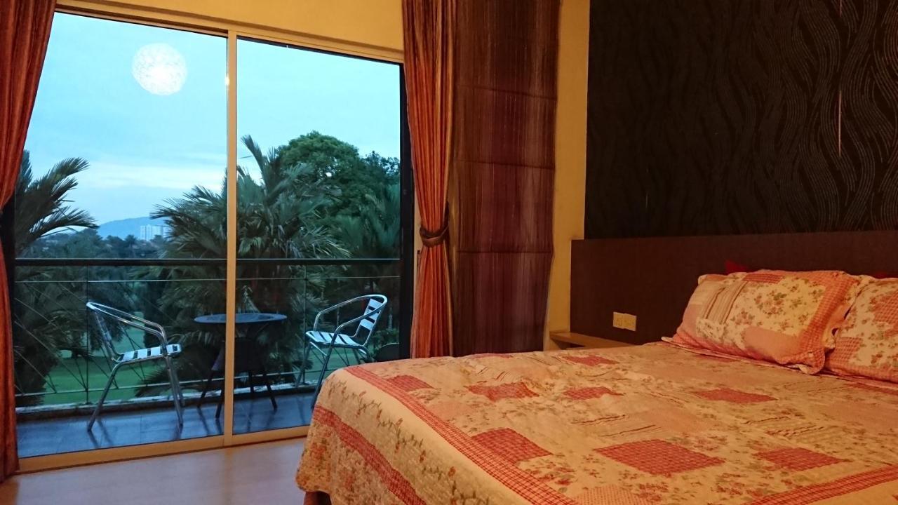 Homestay Bandar Putra Kulai Ngoại thất bức ảnh